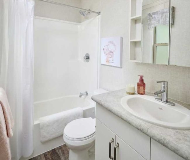 Stay at Splash Valley Waterpark & Resort | Fonthill Cabin Rental - 2 bed, 1 bath, cozy cabin rental